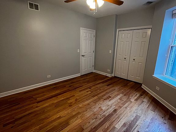 4th image of 3045 W Fullerton Ave #3047-3