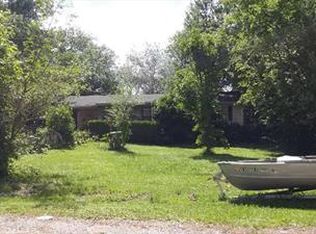 105 Lee Cir, Crossville, TN 38555