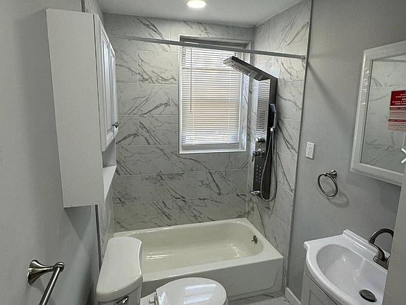 4th image of 6812 Milton St #104A
