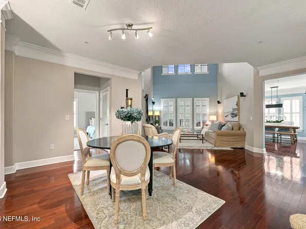 9823 TAPESTRY PARK Circle #102, Jacksonville, FL 32216