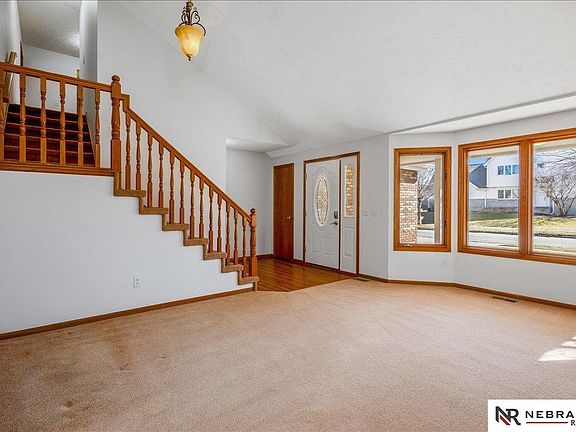 4th image of 7840 Willard Ave