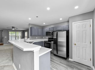 17562 Caldwell Track Dr, Cornelius, NC 28031