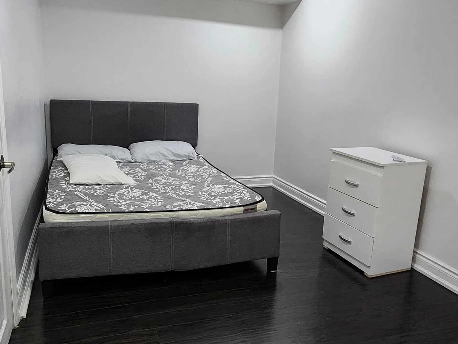 2 bed, $1,800 — Photo 3