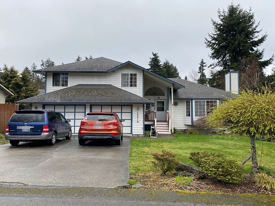 1st image of 12215 205th Ave E
