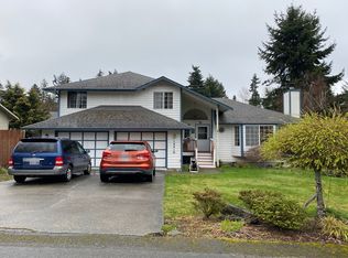 12215 205th Ave E, Bonney Lake, WA 98391