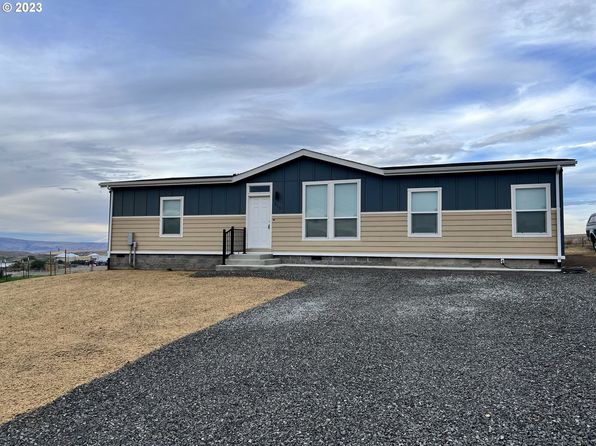 Moro, OR Mobile & Manufactured Homes for Sale