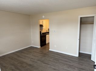 400 W Hay St #5, Springfield, IL 62702