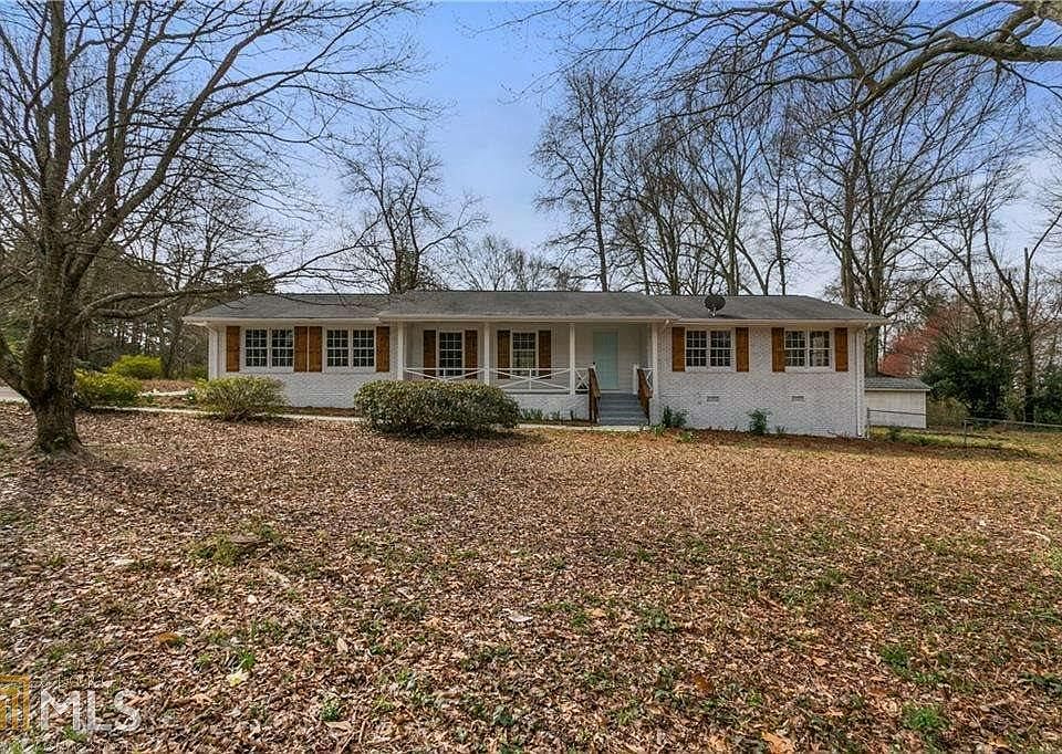 2nd image of 1294 Gatewood Dr