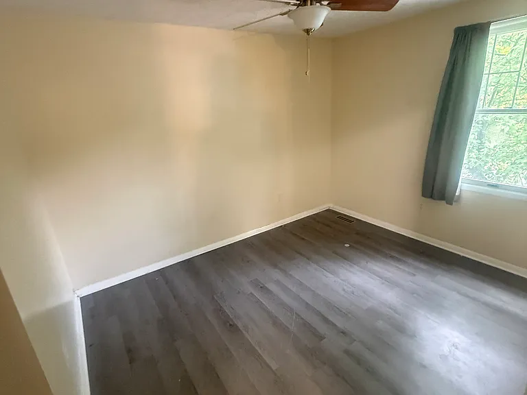14105 Honey Hill Ct — Photo 17