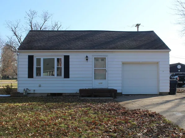 113 Hamilton Ave, Hebron, OH 43025