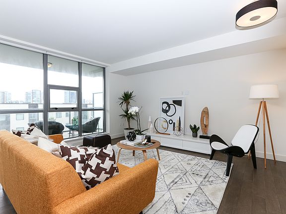 2nd image of 480 Mission Bay Blvd N Unit 620