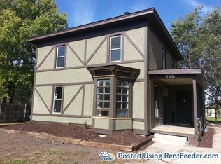 416 8th St NW APT 4, Faribault, MN 55021