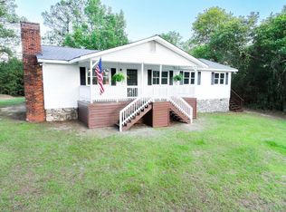 587 Nuckols Rd, Seale, AL 36875