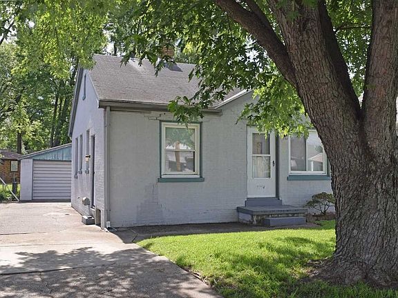 2nd image of 2724 N Sherman St