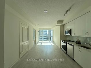 4955 Yonge St #1816, Toronto, ON M2N 5N6