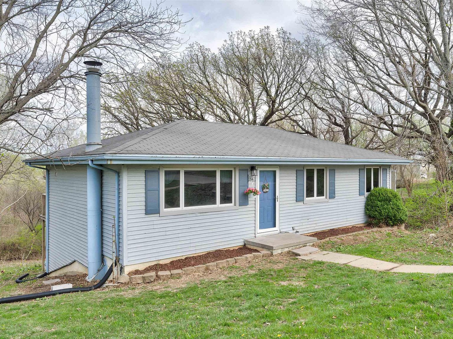 2214 Beaver Lake Blvd, Plattsmouth, NE 68048 Zillow