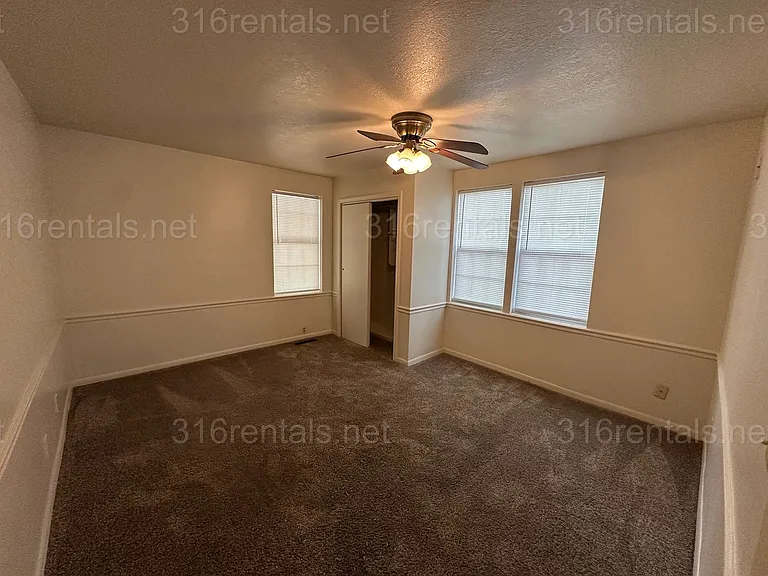 1748 S Meridian Ave — Photo 3