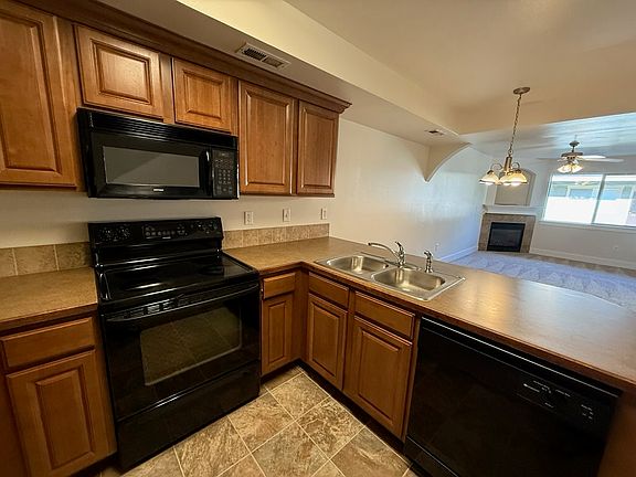 5th image of 9986 W Rosecroft Ct Unit 103