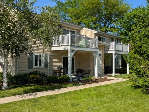 459 N Lake Pine Dr APT 2, Lakeside Marblehead, OH 43440