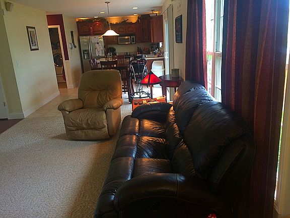 3rd image of 1225 Patriot Way