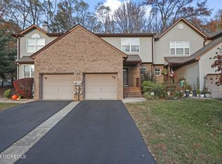 15 Atrium Way #1-5, Englishtown, NJ 07726