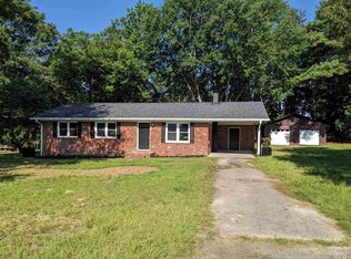 9812 Small Pond Rd, Raleigh, NC 27603