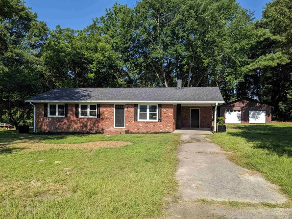 9812 Small Pond Rd, Raleigh, NC 27603
