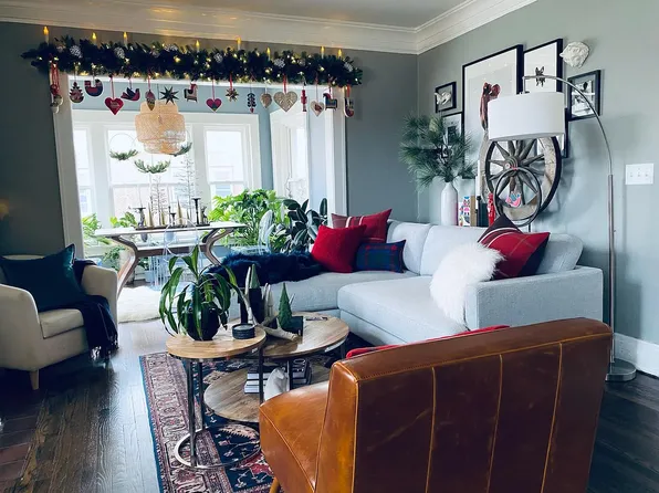 3918 McGee St, Kansas City, MO 64111