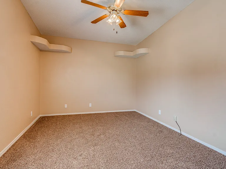 14252 Spanish Point Dr — Photo 23
