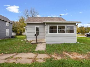631 3rd St, Perry, IA 50220