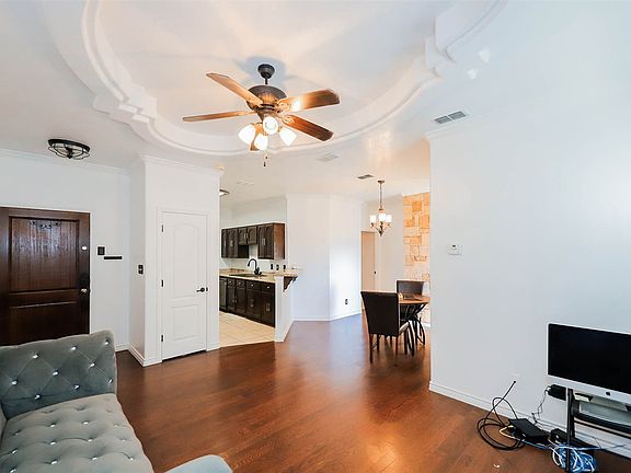 4th image of 3664 E Del Mar Blvd APT 8A