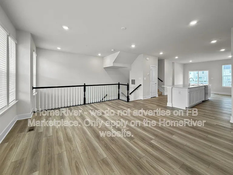 1419 Lake Geneva Dr — Photo 23
