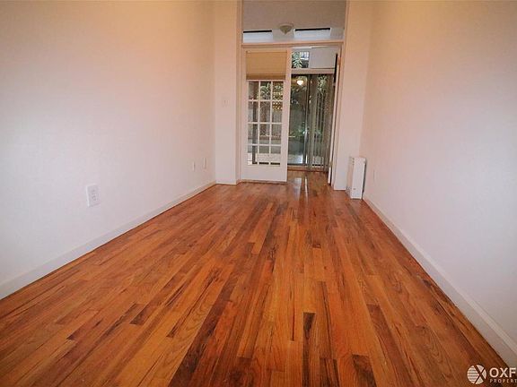 3rd image of 75 W 85th St APT B