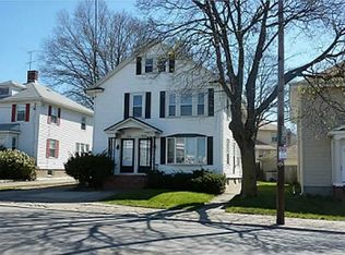 712 East Ave, Pawtucket, RI 02860