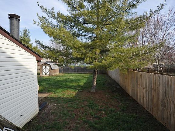 3rd image of 5516 Northport Dr