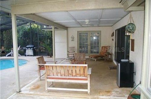 3rd image of 433 Whispering Oak Ln