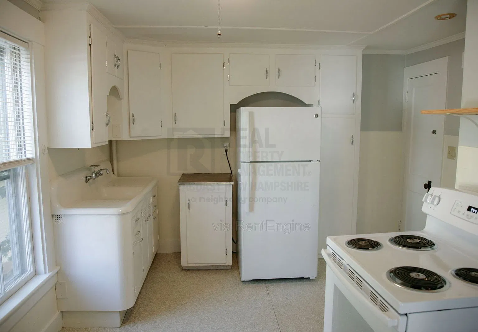 2 bed, 1.0 bath, 900 sqft, $1,675 — Photo 2