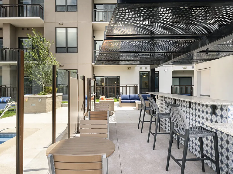 Aspire 7th and Grant — Photo 19