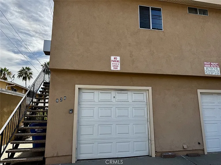 920 N Alameda Ave — Photo 13