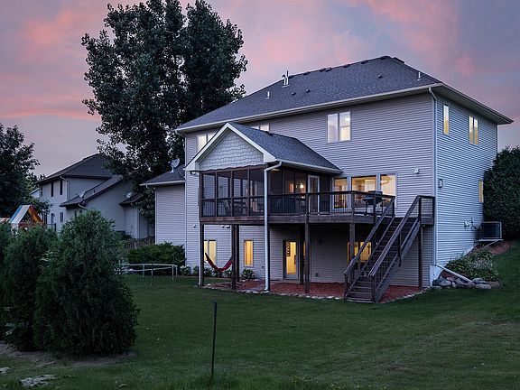 4th image of 1743 Sandbar Cir