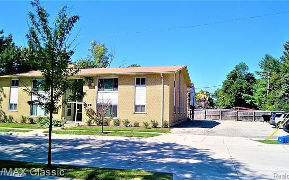 2nd image of 101 Saint Andrews St #7-7-7