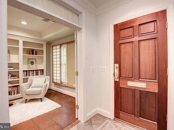 2nd image of 4814 Montgomery Ln