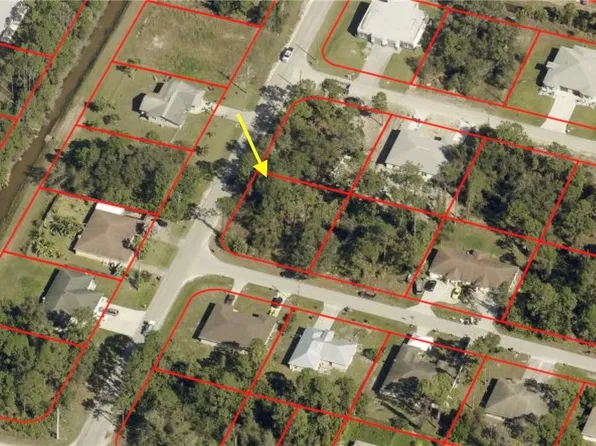 4550 30th St SW, Lehigh Acres, FL 33973