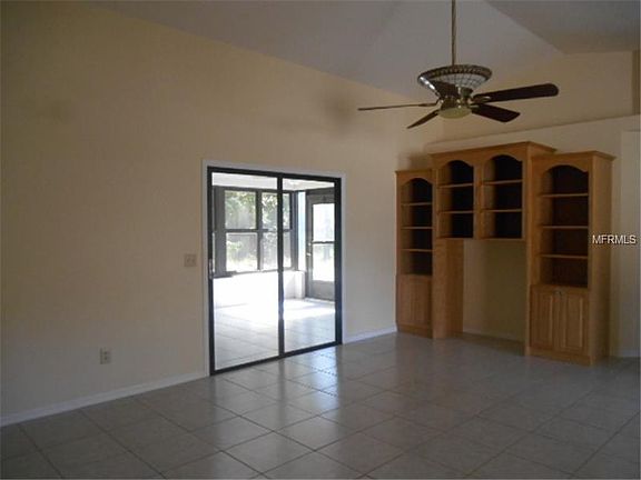 4th image of 1242 Water Lily Ln