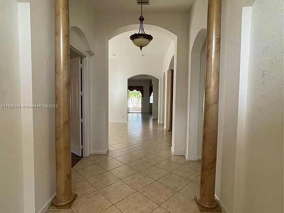 2nd image of 19229 N Hibiscus St #19229
