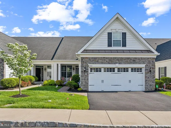 1769 Locust Dr, Yardley, PA 19067