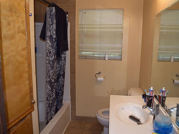 3rd image of 259 Turner Dr
