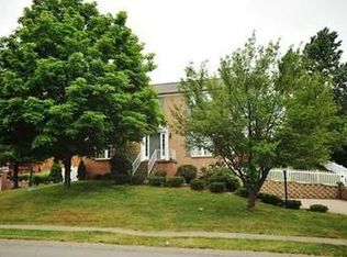 116 Blue Ridge Dr, Cranberry Township, PA 16066
