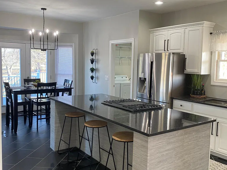 3340 Upton Rd — Photo 17