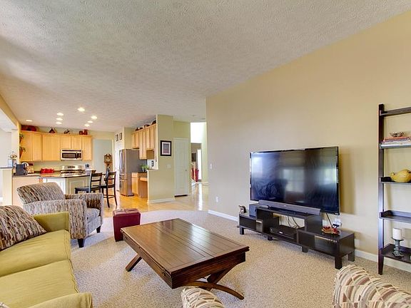 5th image of 4470 Hearthstone Way